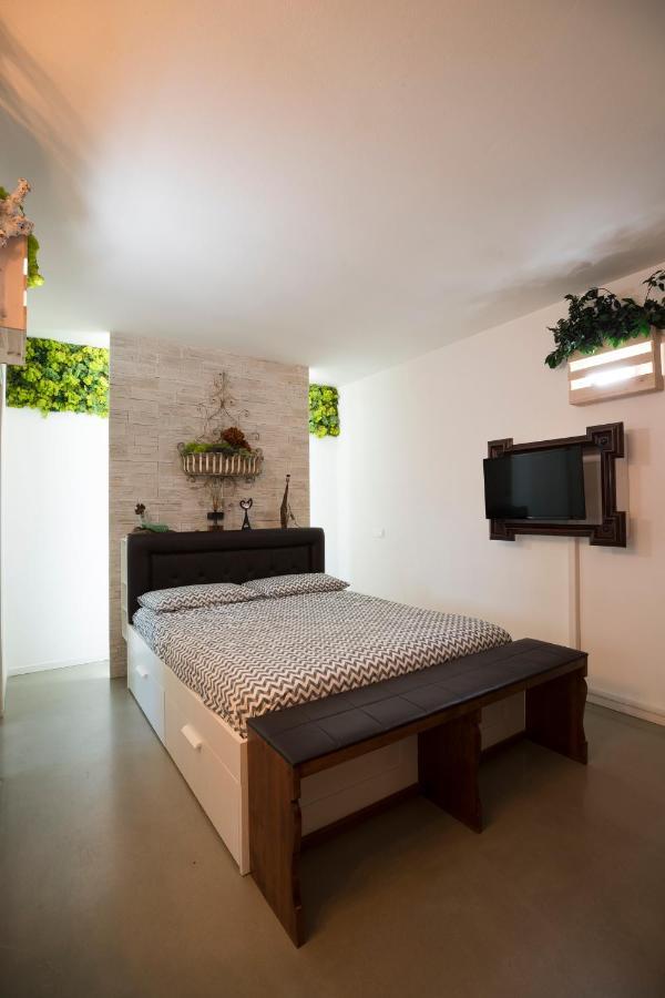 Come Sentirsi A Casa Piacenza Exteriér fotografie